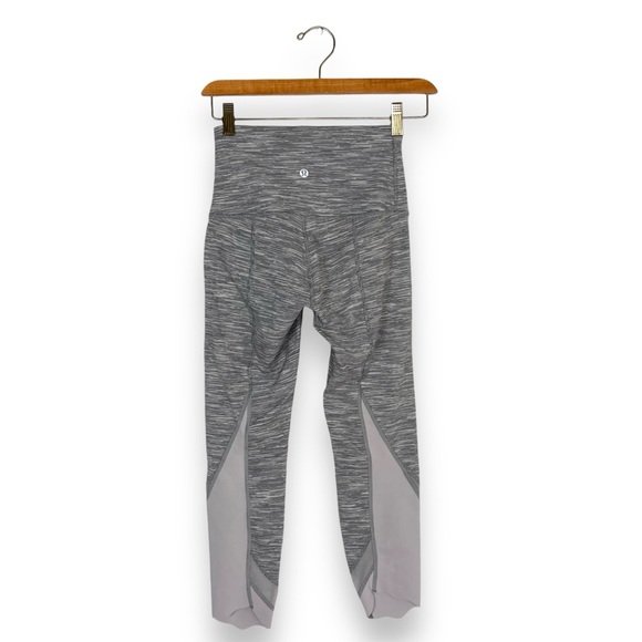 Lululemon Wunder Under Crop II *Scallop 23" Special Ed. Grey Silver Mesh Space 4 - Picture 12 of 15